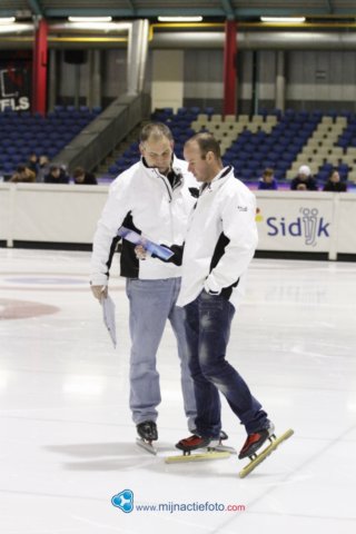 knsbcup3_thialf_sol32.jpg